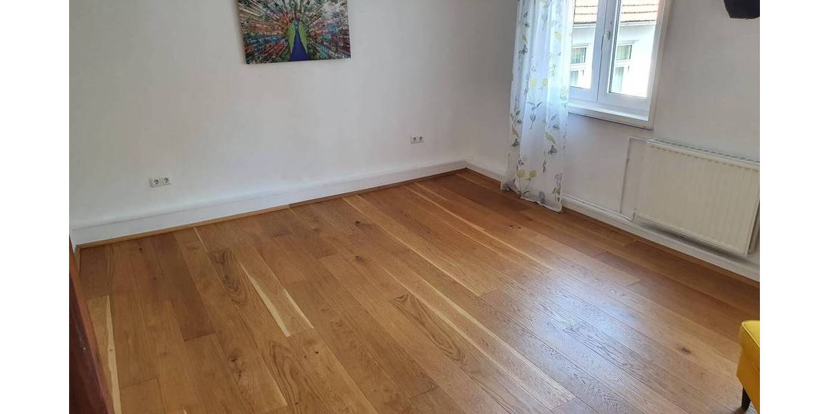 Mehrfamilienhaus, Wohnhaus Homberg - 7 Zimmer, 190 m&sup2;, 225.000&euro; | Angebot:25693035