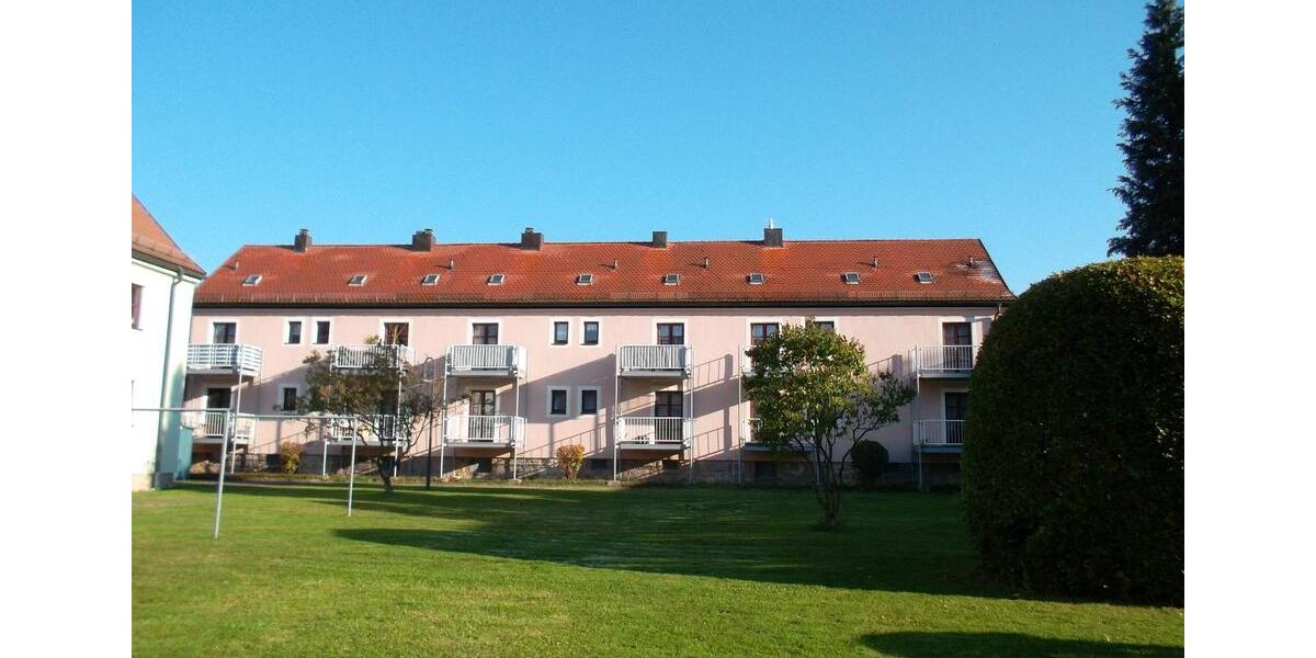 Erdgeschoßwohnung Wiesau Kornthan - 3 Zimmer, 73 m&sup2;, 475&euro; | Angebot:25960438