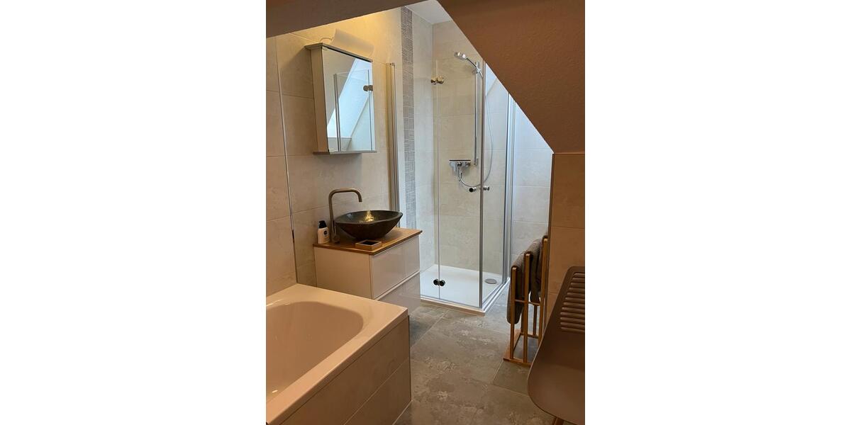 Einfamilienhaus Bad Liebenstein - 22 Zimmer, 800 m&sup2;, 1.160.000&euro; | Angebot:25900895