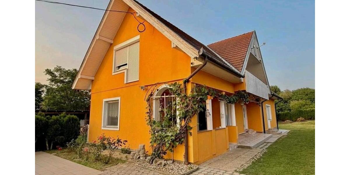 Mehrfamilienhaus, Wohnhaus Ochsenfurt - 13 Zimmer, 224 m&sup2;, 130.000&euro; | Angebot:25498524