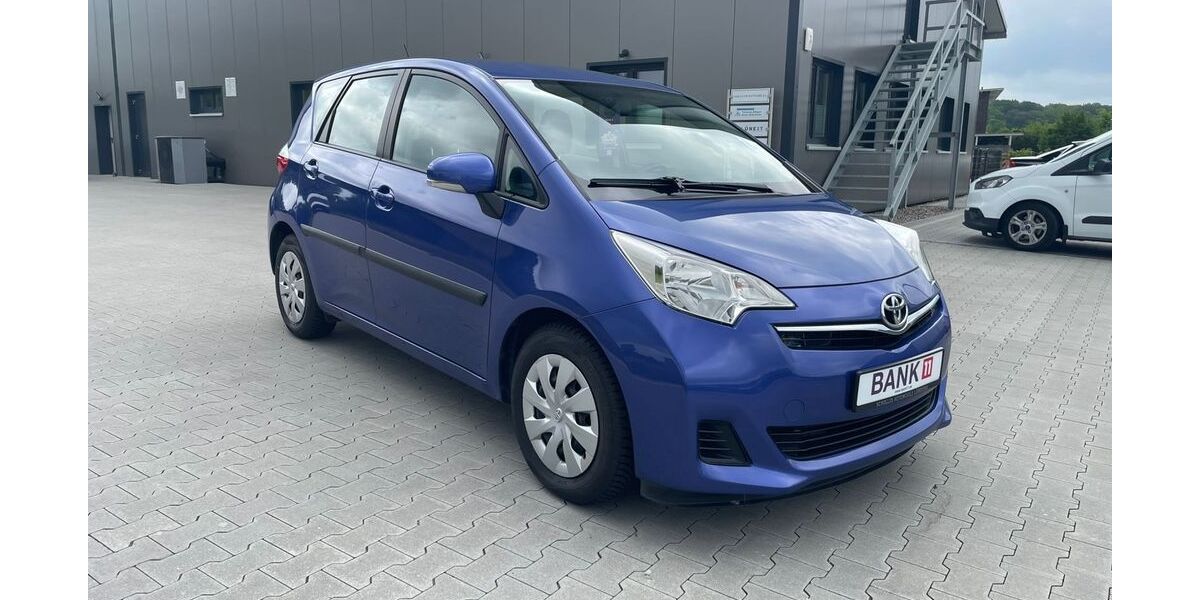 Toyota Verso-S 128.000 km 5.780 &euro; Kirchgellersen 21394