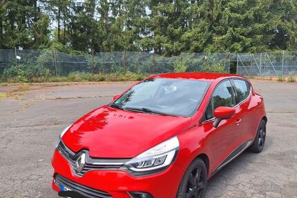Renault Clio 117.000 km 8.800 € Haiger 35708
