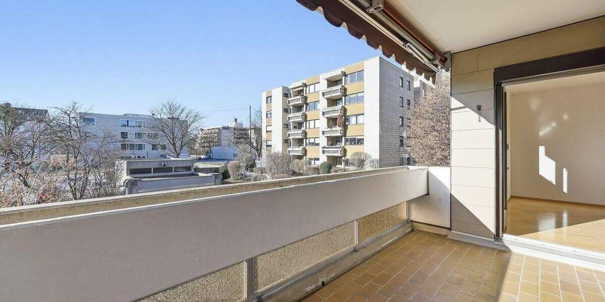 Etagenwohnung München Berg am Laim - 3 Zimmer, 82 m&sup2;, 499.000&euro; | Angebot:25602538