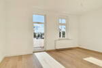 Top modernisierte 3-Zi.-Wohnung mit Tageslichtbad, Eichenparkett im WohnZimmer sowie opt. Stellplatz