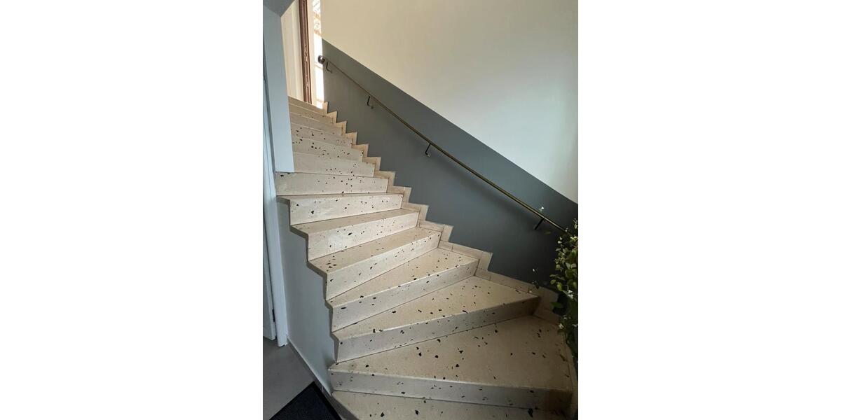 Dachgeschoßwohnung Wittlich - 3 Zimmer, 90 m&sup2;, 1.200&euro; | Angebot:26651645