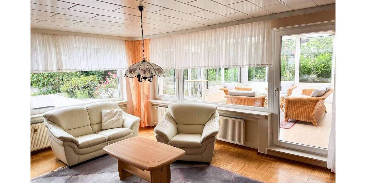 Etagenwohnung Kassel Wolfsanger/Hasenhecke - 3 Zimmer, 148 m&sup2;, 225.000&euro; | Angebot:26908868