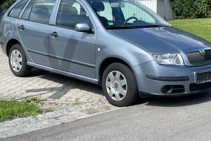 Skoda Fabia 174.000 km 2.450 &euro; Waldkraiburg 84478