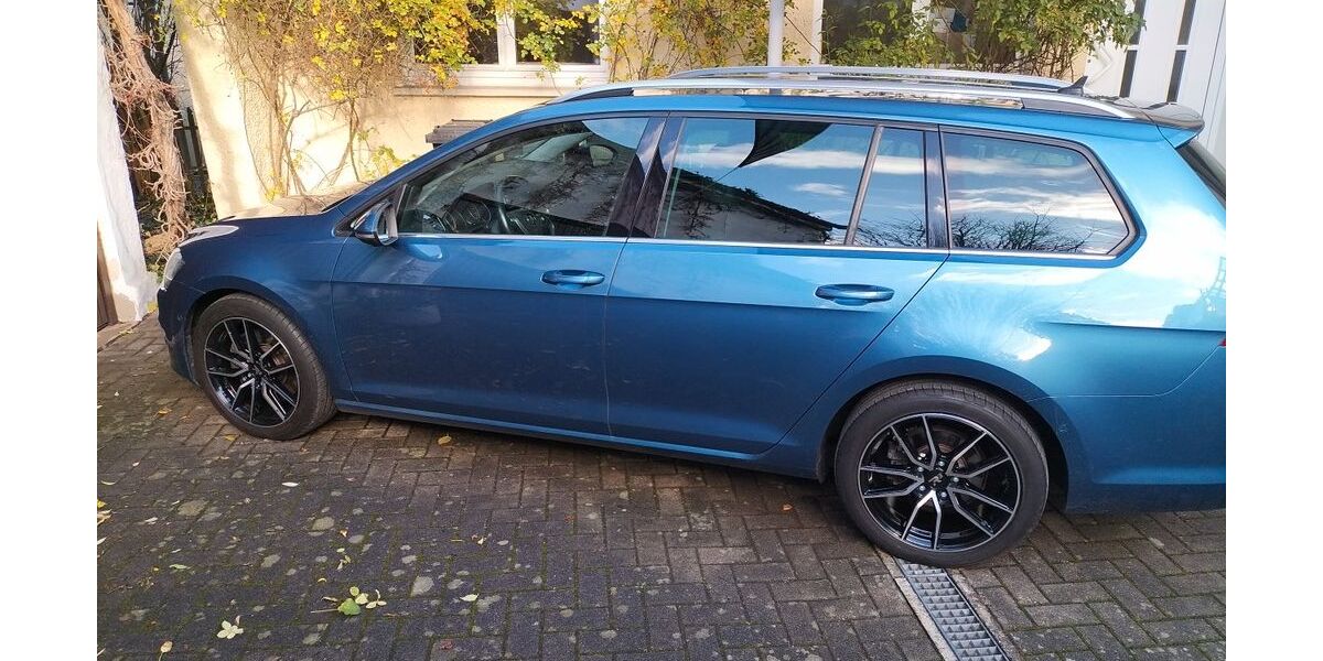 VW Golf 280.000 km 12.500 € Weissenhorn 89264