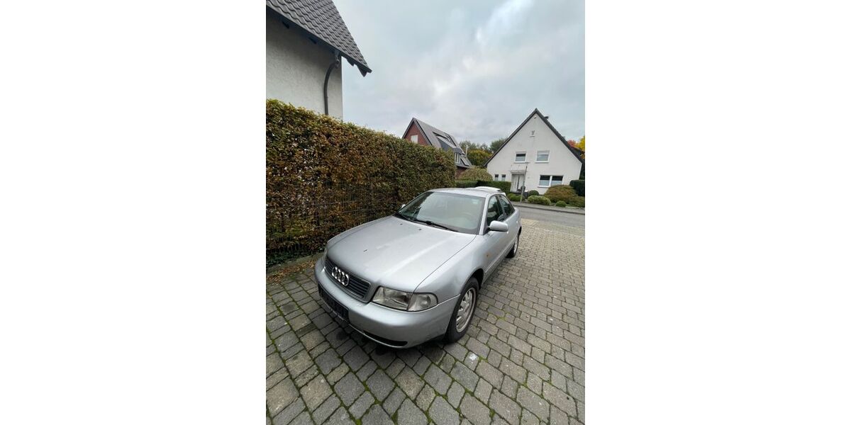 Audi A4 116.300 km 2.100 &euro; Borken 46325