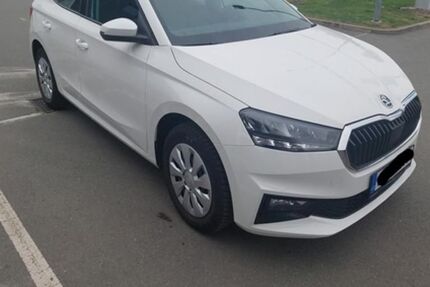 Skoda Fabia 19.969 km 15.250 &euro; Dessau-Roßlau 06842