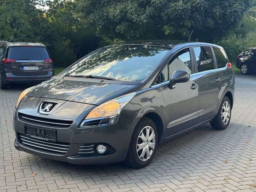 Peugeot 5008 156.200 km 4.250 € Kiel 24107