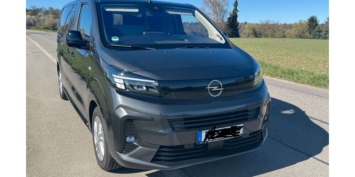 Opel Vivaro 11.000 km 30.500 &euro; Bruchsal 76646