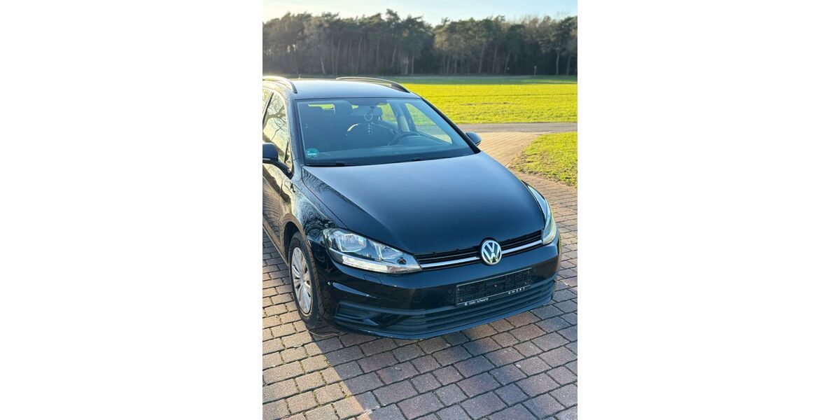 VW Golf 184.000 km 7.600 &euro; Lähden 49774