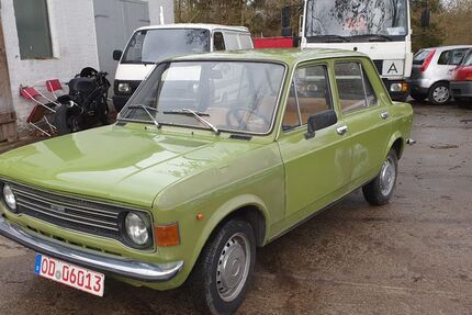 Fiat 127 89.000 km 2.990 &euro; Lübeck 23568