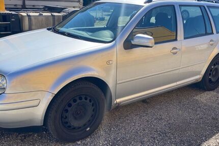 VW Golf 182.000 km 1.450 € Reutlingen 72766
