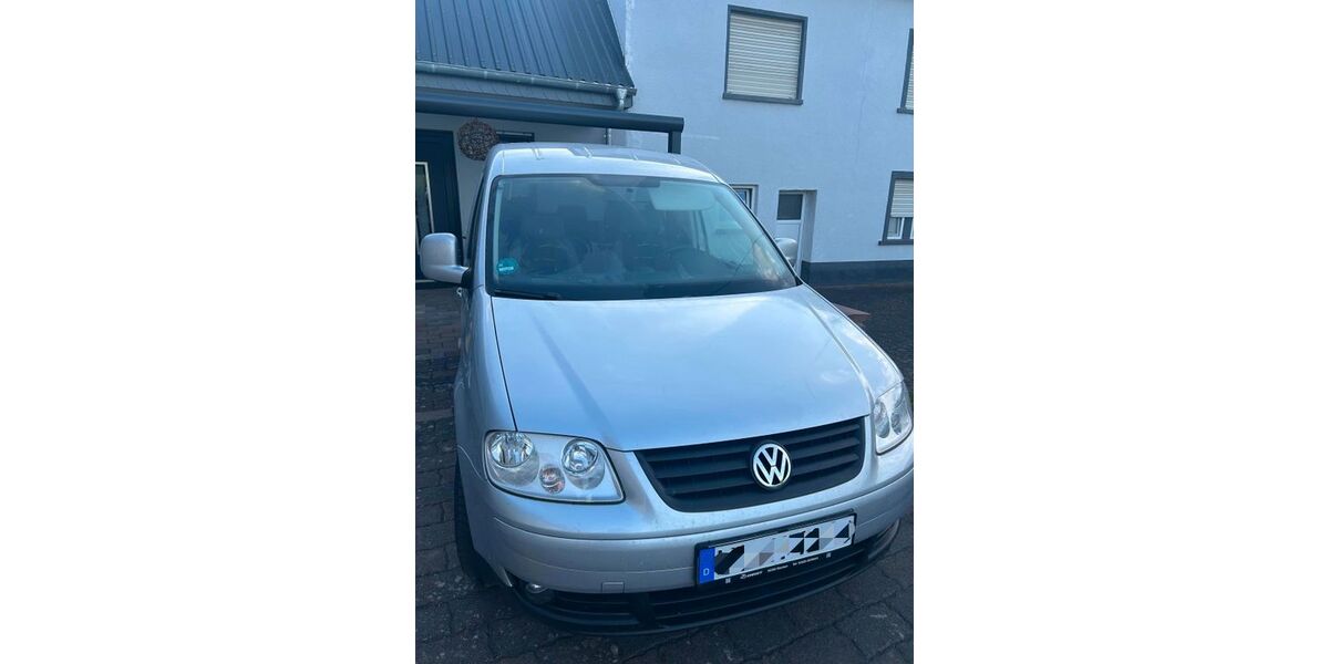VW Caddy 90.499 km 14.500 &euro; Kobern-Gondorf 56330