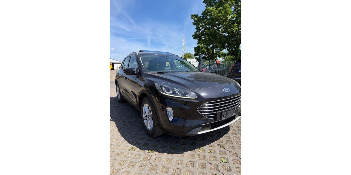 Ford Kuga 147.521 km 11.900 &euro; Mittenwalde 15749