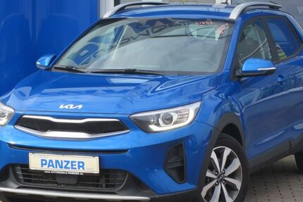 Kia Stonic 9.300 km 17.850 &euro; Weimar 99425