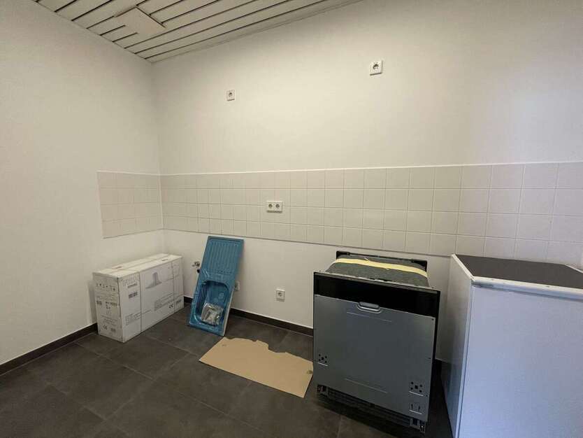 hochwertige, sanierte Bürofläche im Dölziger Gewerbegebiet! 14 zimmer