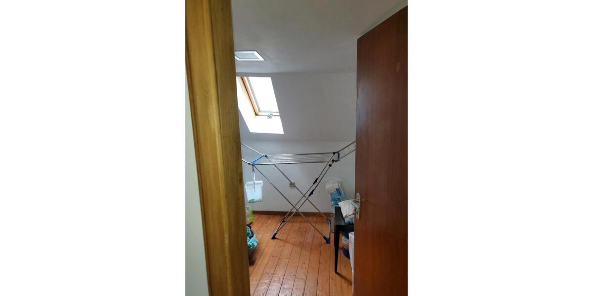 Doppelhaushälfte Wiehl - 4 Zimmer, 90 m&sup2;, 235.000&euro; | Angebot:26250277