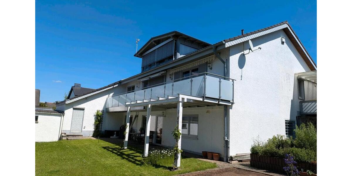 Einfamilienhaus Bad Hersfeld - 8 Zimmer, 165 m&sup2;, 430.000&euro; | Angebot:26907999