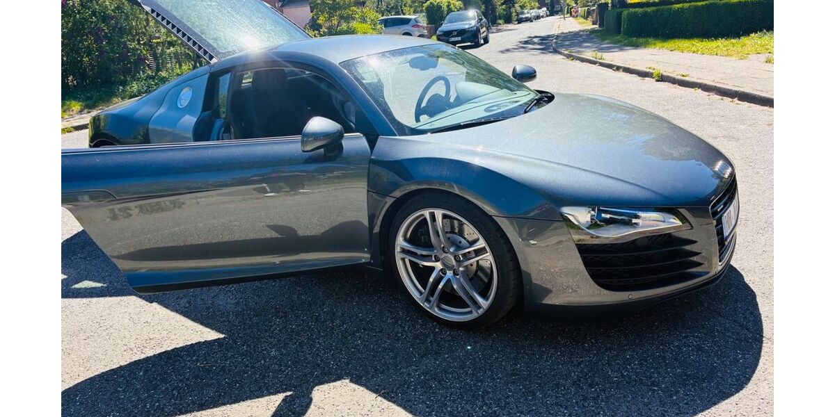 Audi R8 19.870 km 64.890 &euro; Hamburg 22085