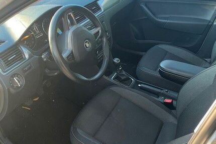 Skoda Rapid 130.000 km 6.900 &euro; Hemdingen 25485