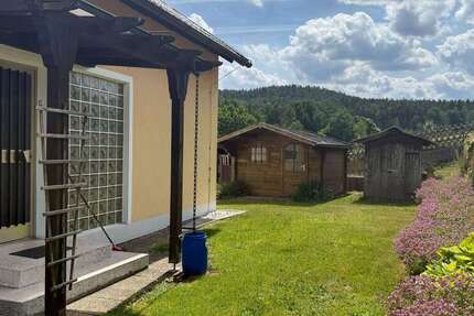 Wohnung Neunburg vorm Wald - 4 Zimmer, 88 m&sup2;, 650&euro; | Angebot:26841418