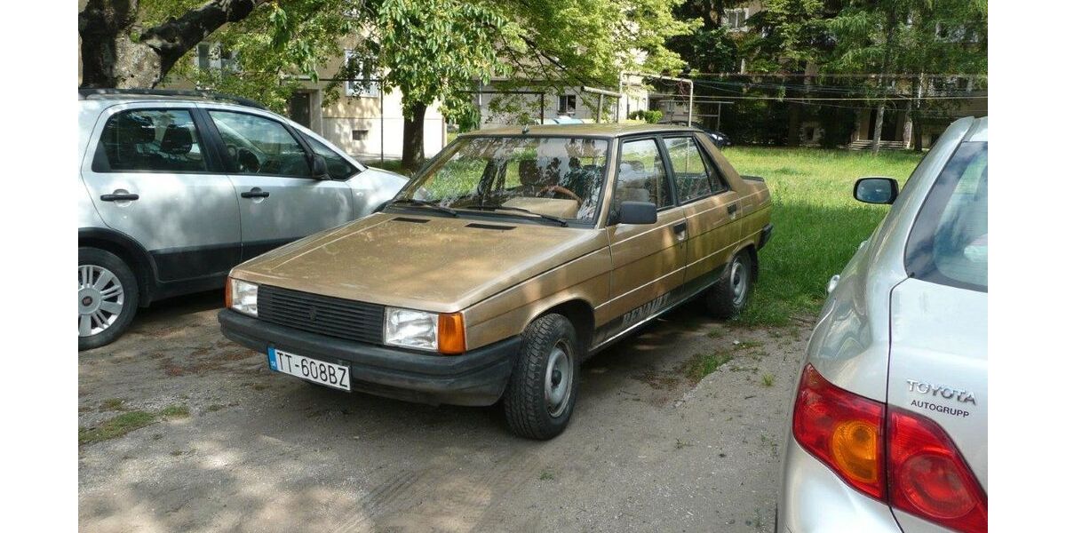 Renault R 9 101.700 km 3.990 &euro; Siegenburg 93354