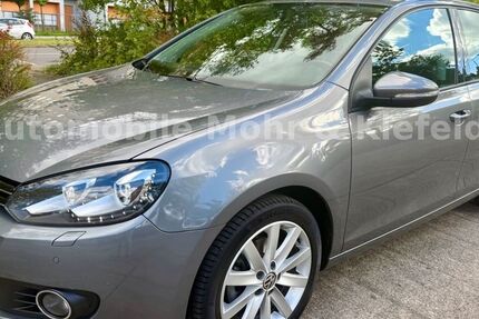 VW Golf 56.000 km 9.999 € Halle-Neustadt 06124