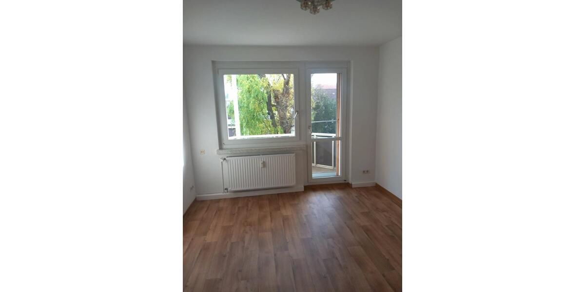 Etagenwohnung Bad Langensalza - 2 Zimmer, 48 m&sup2;, 57.000&euro; | Angebot:26234011