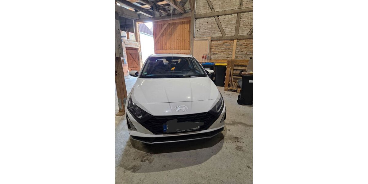 Hyundai i20 2.500 km 16.850 &euro; Illertissen 89257