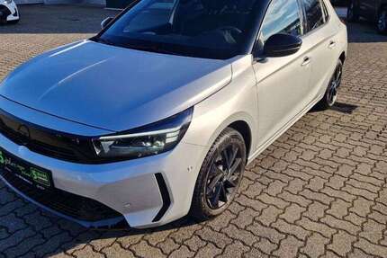 Opel Corsa 21.435 km 15.650 &euro; Halle 06130