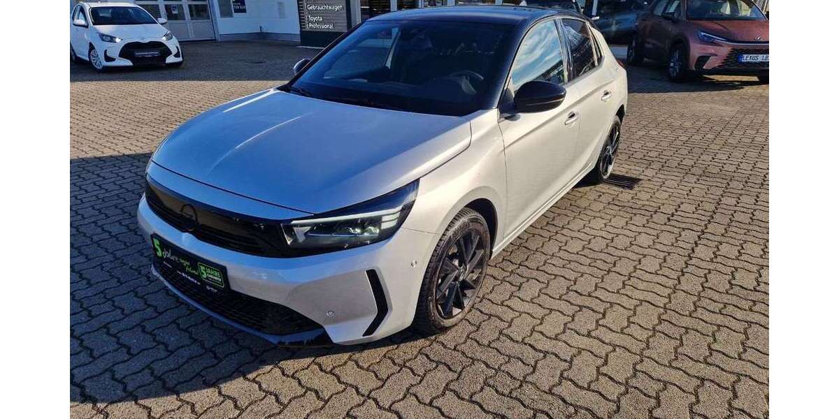Opel Corsa 21.435 km 15.650 &euro; Halle 06130