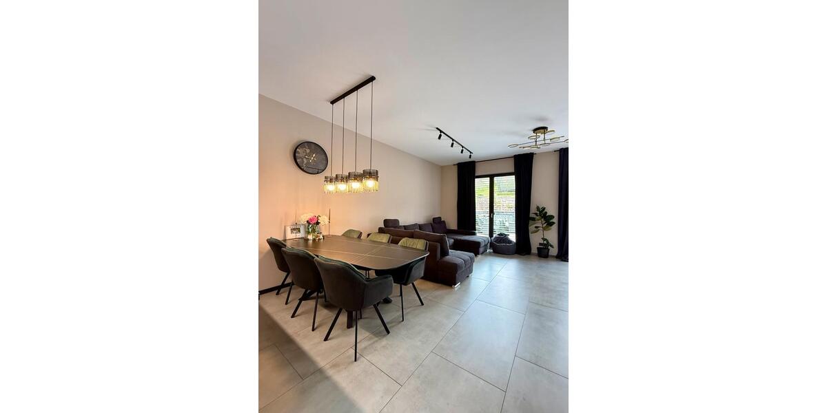 Einfamilienhaus Waldbröl - 6 Zimmer, 181 m&sup2;, 750.000&euro; | Angebot:26779929