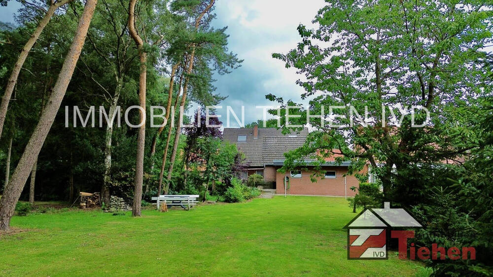 Einfamilienhaus Lähden - 8 Zimmer, 153 m&sup2;, 245.000&euro; | Angebot:24046962