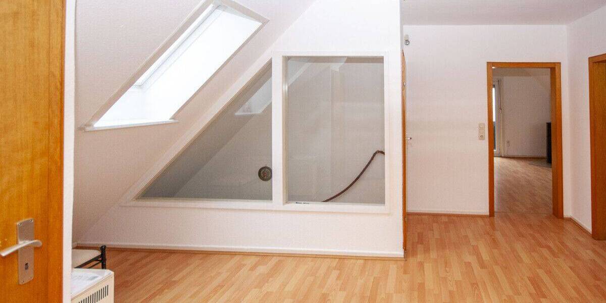 Mehrfamilienhaus, Wohnhaus Bad Harzburg - 9 Zimmer, 230 m&sup2;, 195.000&euro; | Angebot:26816210