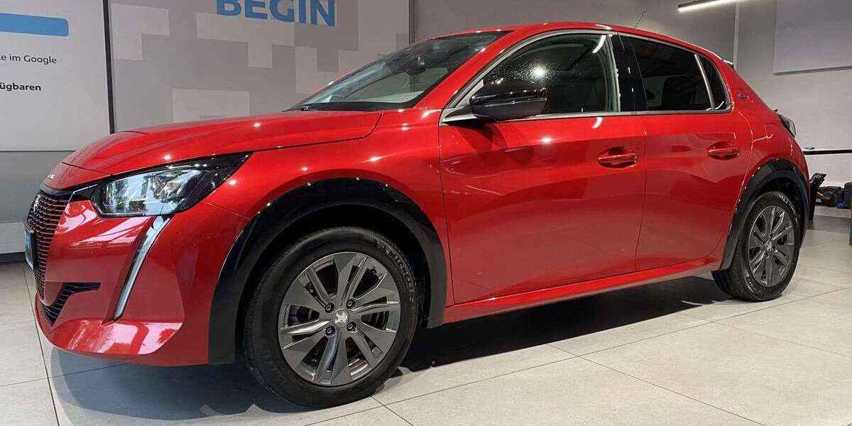 Peugeot 208 18.103 km 18.680 &euro; Augsburg 86179