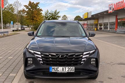 Hyundai TUCSON 63.500 km 26.900 &euro; München 81241