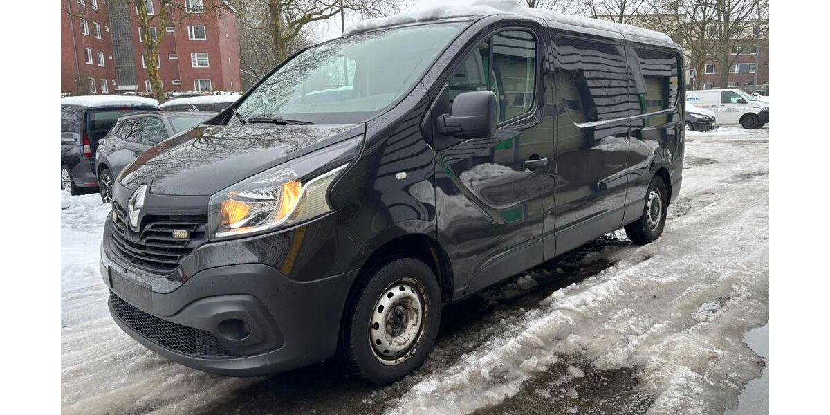 Renault Trafic 106.486 km 7.999 &euro; Hamburg 21033