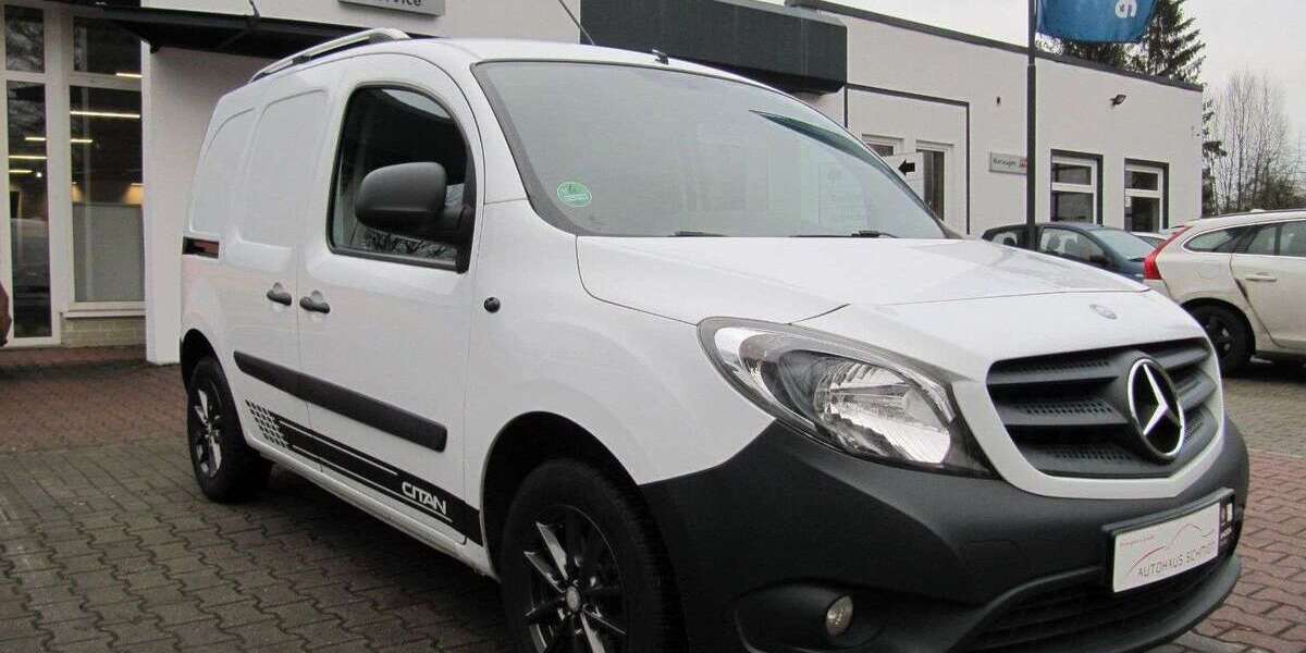 Mercedes-Benz Citan 61.389 km 15.000 &euro; Hennigsdorf 16761