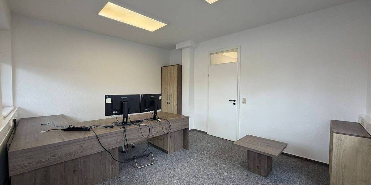 Gewerbeobjekt Stuhr Brinkum - 5 Zimmer, 85 m&sup2;, 750&euro; | Angebot:26703175