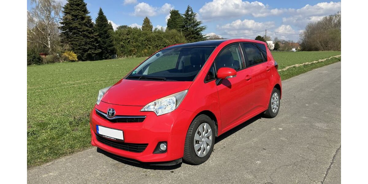 Toyota Verso-S 227.000 km 3.200 &euro; Bochum 44797