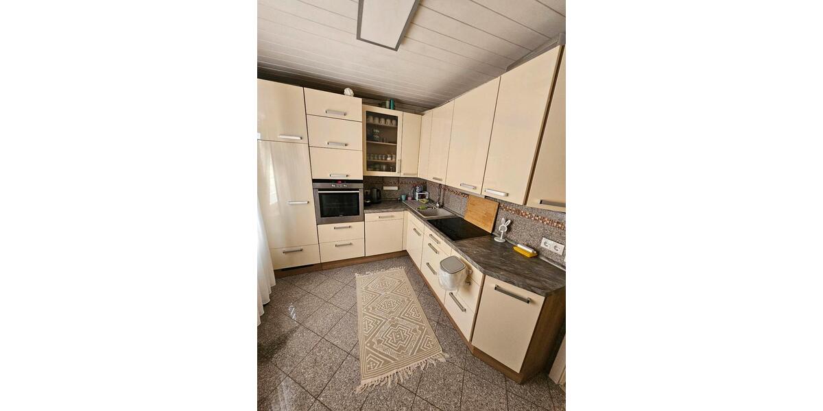 Einfamilienhaus Neuwied Feldkirchen - 5 Zimmer, 115 m&sup2;, 1.100&euro; | Angebot:26593541