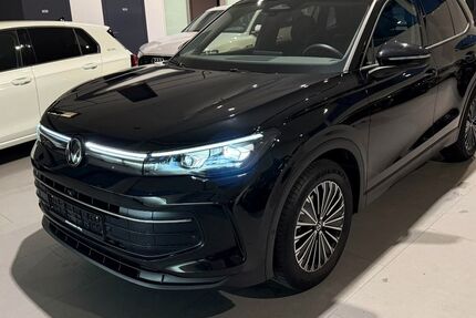 VW Tiguan 25.390 km 35.490 &euro; Tornesch 25436