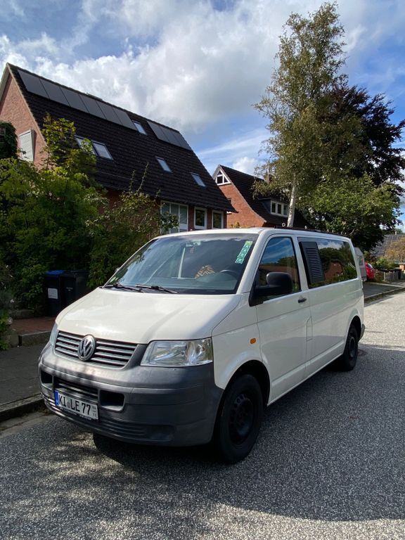 VW T5 Transporter 448.000 km 6.290 € Kiel 24106