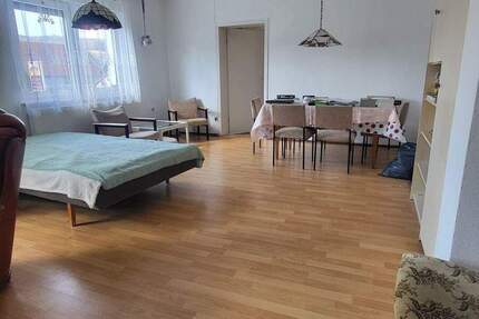 Wohnung Kaltennordheim - 4 Zimmer, 94 m&sup2;, 76.000&euro; | Angebot:25725721