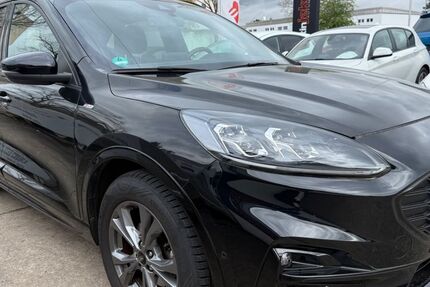 Ford Kuga 13.800 km 17.490 &euro; Mainaschaff 63814