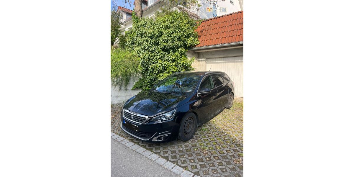 Peugeot 308 130.000 km 8.250 &euro; Merching 86504