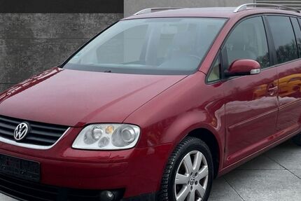 VW Touran 222.000 km 1.999 &euro; Freising 85354